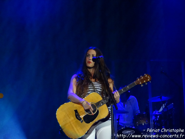 Alanis Morissette  la Halle Tony Garnier de Lyon le 8 juillet 2012