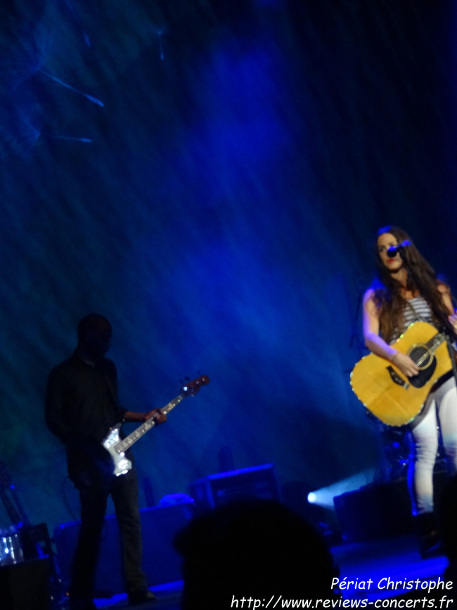 Alanis Morissette  la Halle Tony Garnier de Lyon le 8 juillet 2012