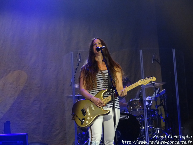 Alanis Morissette  la Halle Tony Garnier de Lyon le 8 juillet 2012