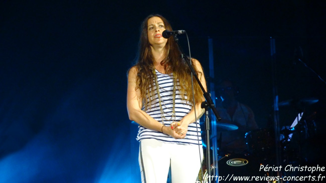 Alanis Morissette à la Halle Tony Garnier de Lyon le 8 juillet 2012