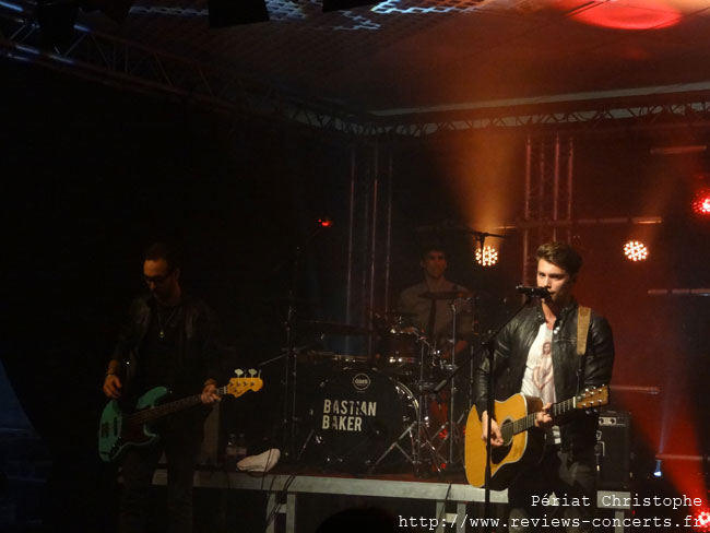 Bastian Baker au Garage de l'Etoile de Renens le 3 mai 2013