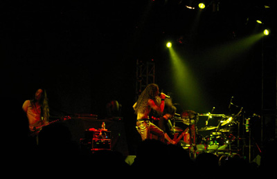 DragonForce  l'Elyse Montmartre de Paris le 15 fvrier 2006