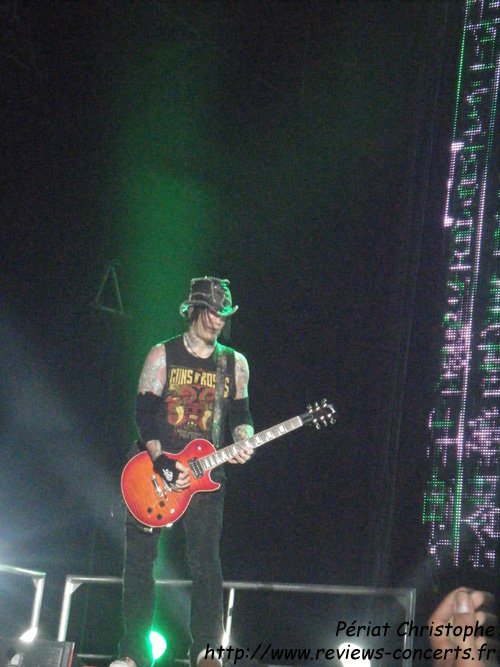 Les Guns N' Roses  la Halle Tony Garnier de Lyon le 10 juin 2012