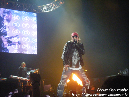 Les Guns N' Roses  la Halle Tony Garnier de Lyon le 10 juin 2012