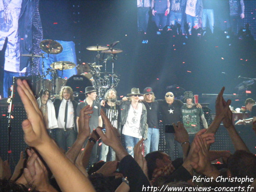 Les Guns N' Roses  la Halle Tony Garnier de Lyon le 10 juin 2012