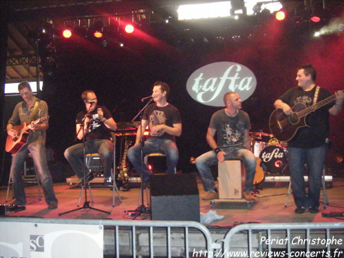 Tafta au Marché couvert de Montreux pour la fête de la musique le 21/06/2011